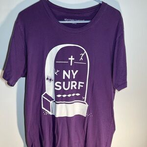 New York sunshine large purple tee